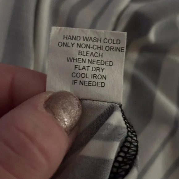 Elegant Black and White Striped Maxi Dress - Picture 7 of 8